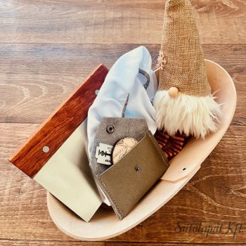 Ajándék csomag + rétegelt lemez szakajtó 0,6 kg