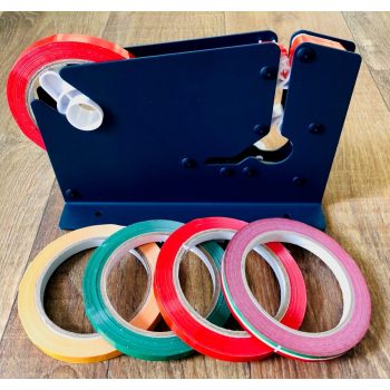 Zacskózáró gép és szalag